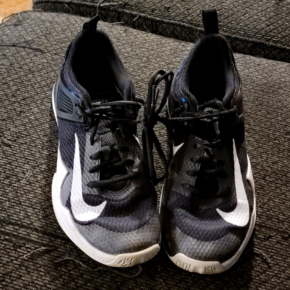 Nike Volleyball Shoes